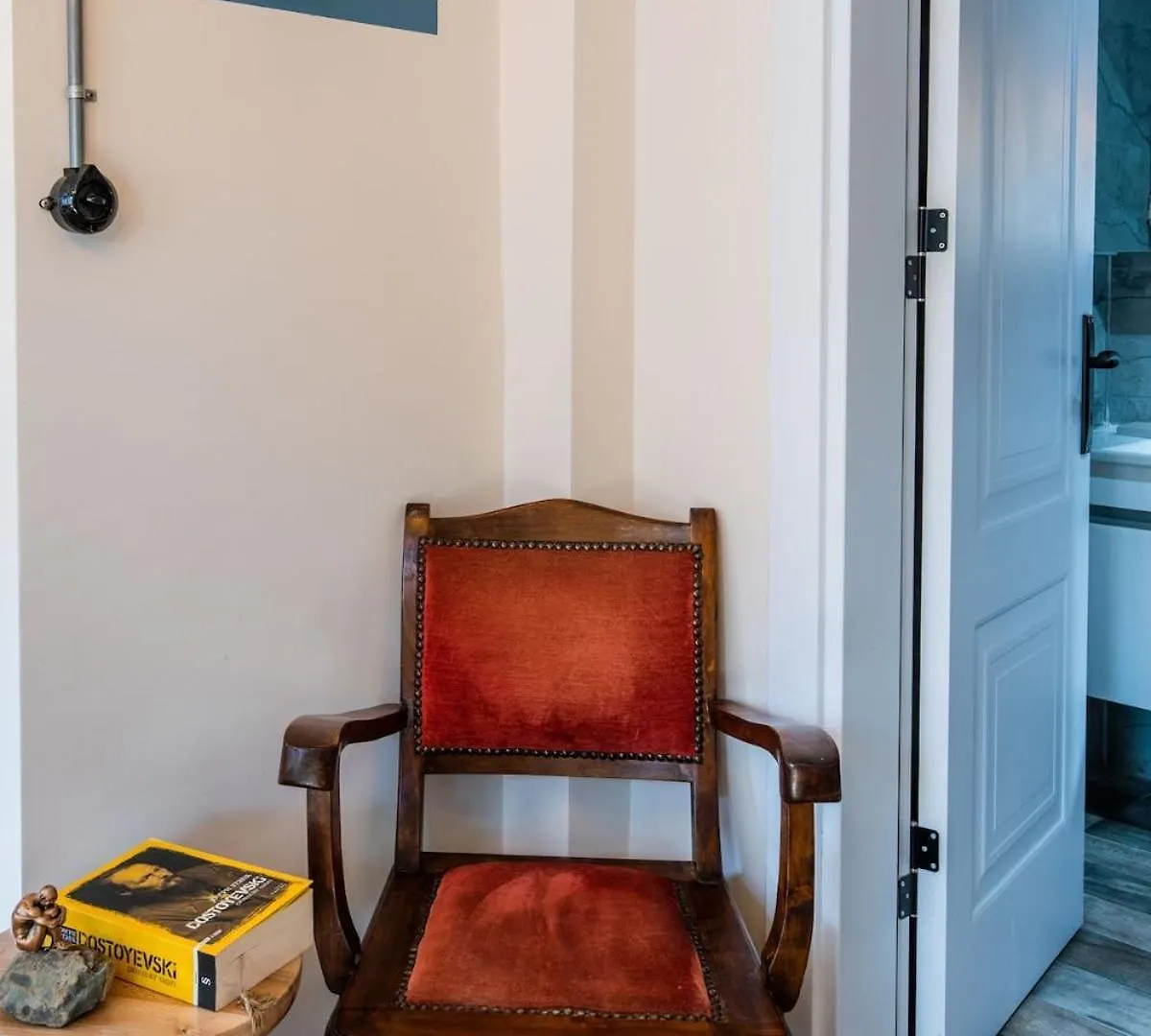 Apartment Rum Otto Enjoy Relax 30 Sec To Taksim Bathtub Istanbul